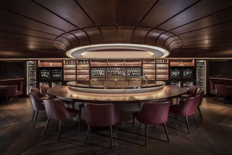 Mandarin Oriental Hong Kong campaign editorial photograph 9 of 13 by Max Zaharenkov in Hong Kong