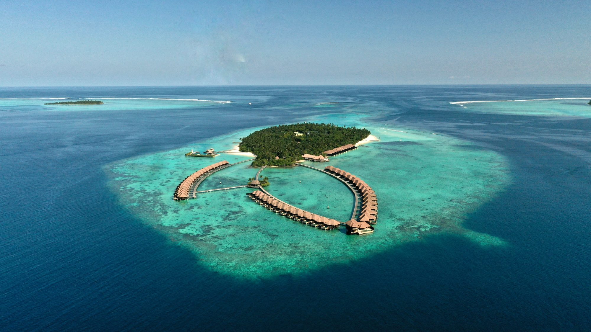 10 Hidden Beach Villas With No Public Access, Max Zaharenkov